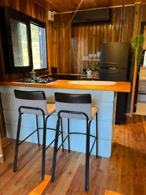 Lake House - Image 4