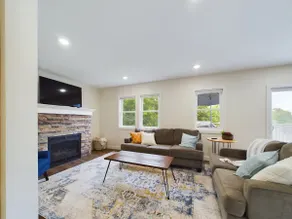 Lake Minnewaska Retreat w/ Private Beach & Dock - Image 2