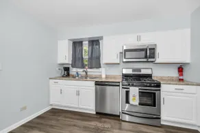 Spacious 3BR Apartment Near Navy Base And Casino. - Image 5