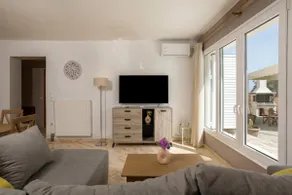 Tumeremos · Garden Retreat | 3BR | Sea Nearby - Image 3