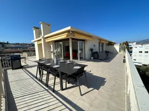Exceptional Roof Terrace - Panoramic Sea View - Image 2