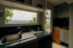 Olympia Heights - Image 4