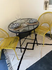 Independent studio with outdoor courtyard - Image 5