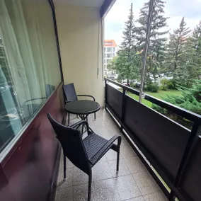 Apartment with parking - Image 2