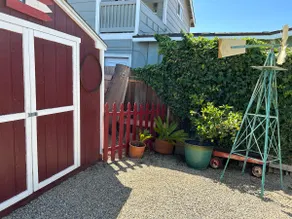 Eastside Costa Mesa house - Image 4