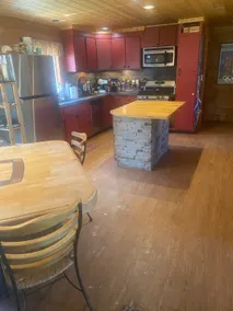 Peaceful Casper Mtn Log Cabin on wooded 6 acres - Image 4