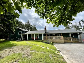 Redwood Haven East: Your Dream Getaway in Uxbridge - Image 3