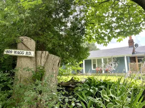 Redwood Haven East: Your Dream Getaway in Uxbridge - Image 5