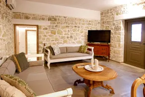 Pool Villa Leonidas Crete - Image 5