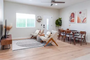 Luxury Retreat Near Disney | King Bed & EV - Image 5
