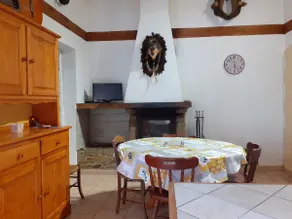 house in a hamlet - Image 5