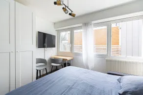 Studio 2 min walk from the tram - Image 2