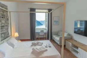 Villa lake view + jacuzzi + garden+ gym, Cernobbio - Image 2