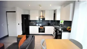 Stylish and cosy 2 bed flat. - Image 4