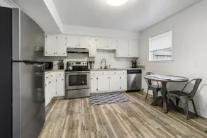 Townhomes Near the Bay - #2 - Image 3