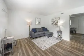 Townhomes Near the Bay - #2 - Image 5
