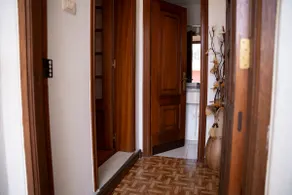 First floor, independent - Image 3