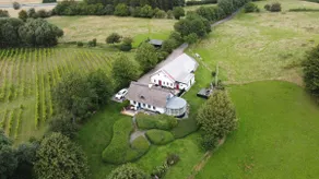 Annex on lovely country estate - Image 2