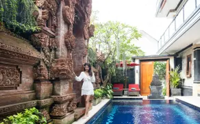 Winy Estate - Luxury Villa with Rooftop Jacuzzi - Image 5