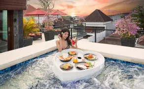 Winy Estate - Luxury Villa with Rooftop Jacuzzi - Image 4