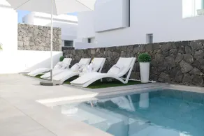 Villa Moada - private heated pool with sea views - Image 3