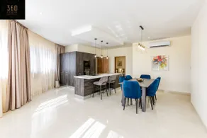 Luxury beautiful penthouse with amazing views & AC by 360 Estates - Image 3