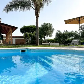 Leccino relax surrounded by greenery 1 km from Pompeii - Image 4