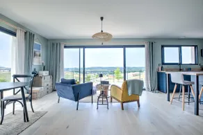 The Elegant: Comfort, Air Cond & Breathtaking View - Image 4