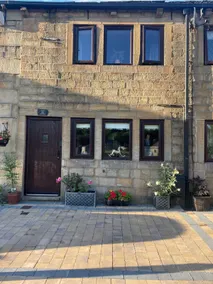 Major Clough Cottage - Image 2