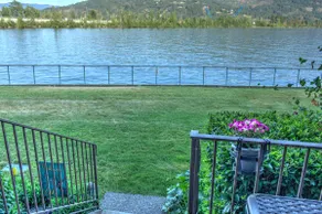 Petite Lakeside Living - Image 2