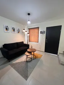 Beautiful house, south of Guadalajara - Image 2