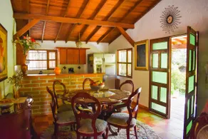 Spectacular country estate - Image 4