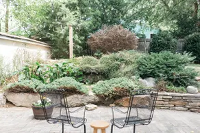Dreamy 2 BR/1 BA - Easy Walk to Marietta Square - Image 3