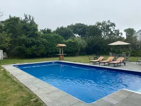 Southampton Oasis w/ Heated Pool – 5 Min to Beach - Image 3