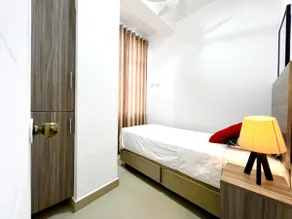 4.- 3-bedroom apartment with terrace and air conditioning. - Image 4