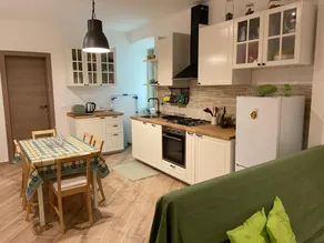 Nuanua Holiday Home - Image 2