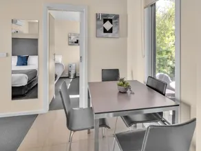 Studio Villa - Image 3