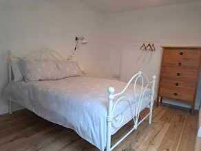 Darrell Cottage - Image 4