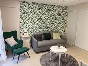 Wheelchair-accessible studio - Image 2