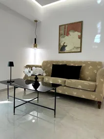 Oikos - Entire Studio In The Centre - Image 2