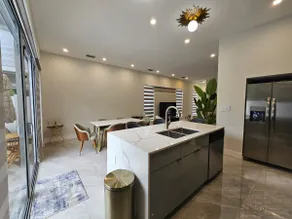Villa at The Grove - Image 4