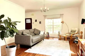 *New* Cozy Entire Home in Athens - Image 2