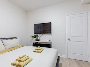 Brand New, Bright & Cozy Apt w/ Parking - Image 3
