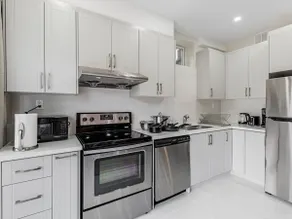 Brand New, Bright & Cozy Apt w/ Parking - Image 2