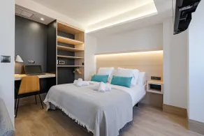 Feelathome Ventas Suites, VNT – Bright Studio. - Image 3