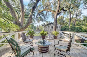 The Barn at Linwood - Tucked away in old downtown Summerville. A special getaway - Image 2