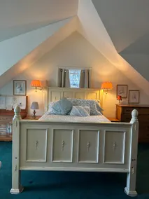 Abiqua Carriage House - Image 4