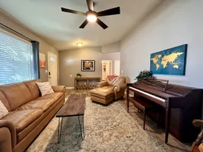 Free Heated Pool | Spacious | 5 Bedroom Sleeps 10+ - Image 4