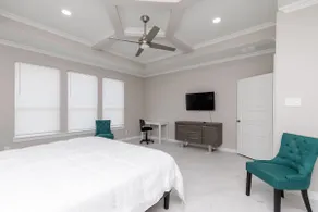 Coastal Paradise-New 5BR-12MintoBeach-Pet-Friendly - Image 3