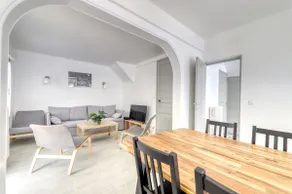 Maison/Villa- 10 personnes- 12 min Disneyland- 30 min Paris - Terrasse et jardin - Image 5